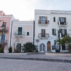 Il Castello Italy